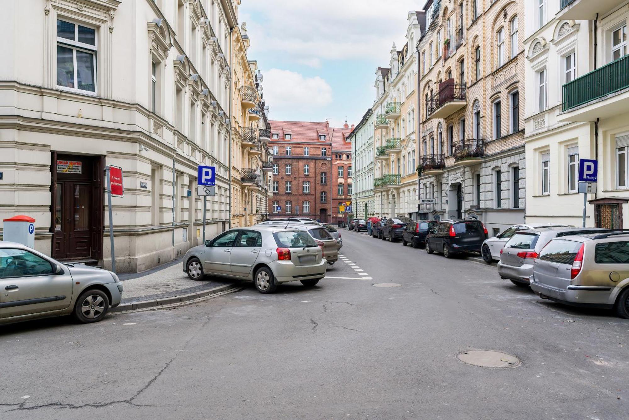 Level -1 Loft Apartments City Center By Renters Poznan Dış mekan fotoğraf
